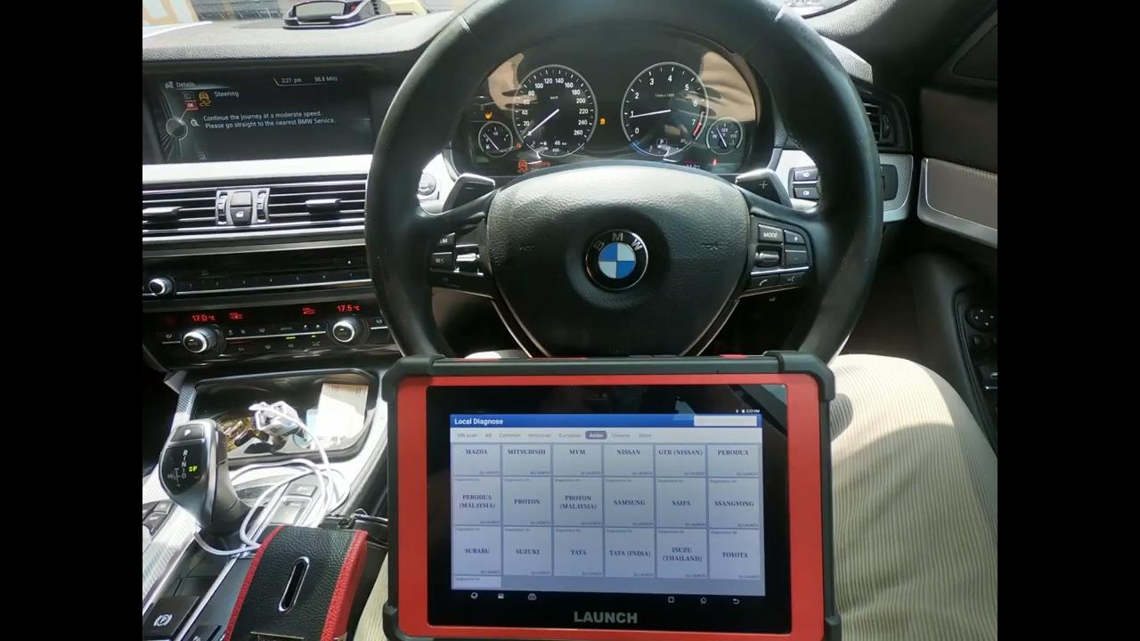 Launch-X431-PAD-V-Steering-Angle-Clibration-on-BMW-528I-F10-1